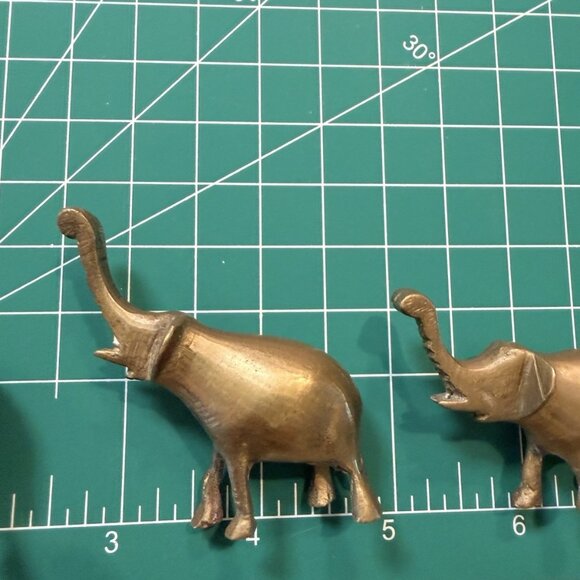3 VTG MCM Brass Elephants Figurines Good Luck Hollywood Regency Paper Weights - Picture 8 of 9